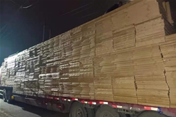 5.25日电暖器发货现场